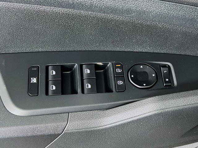 new 2026 Kia Sportage car, priced at $29,376
