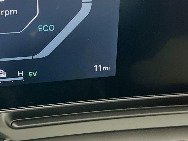 new 2025 Kia Carnival Hybrid car, priced at $53,486
