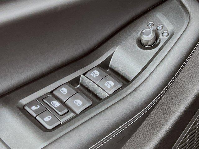 new 2025 Jeep Grand Cherokee car, priced at $42,708