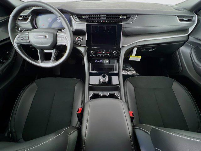 new 2025 Jeep Grand Cherokee car, priced at $42,708
