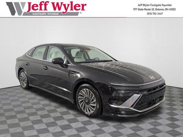 new 2025 Hyundai Sonata Hybrid car, priced at $38,446