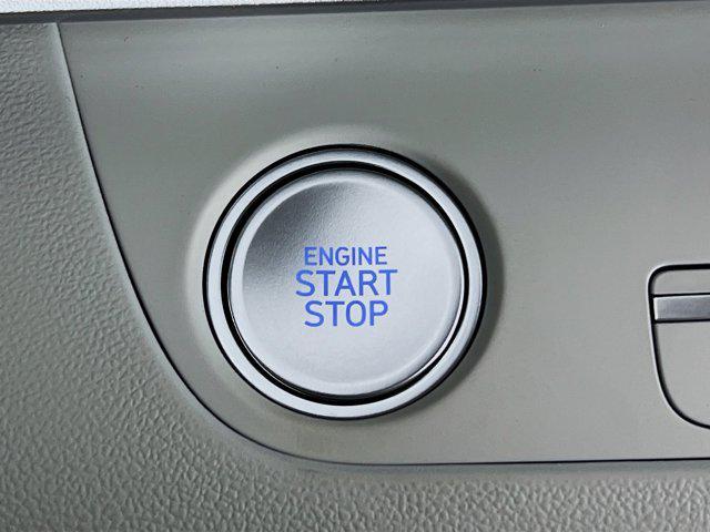 new 2025 Hyundai Elantra car, priced at $31,016
