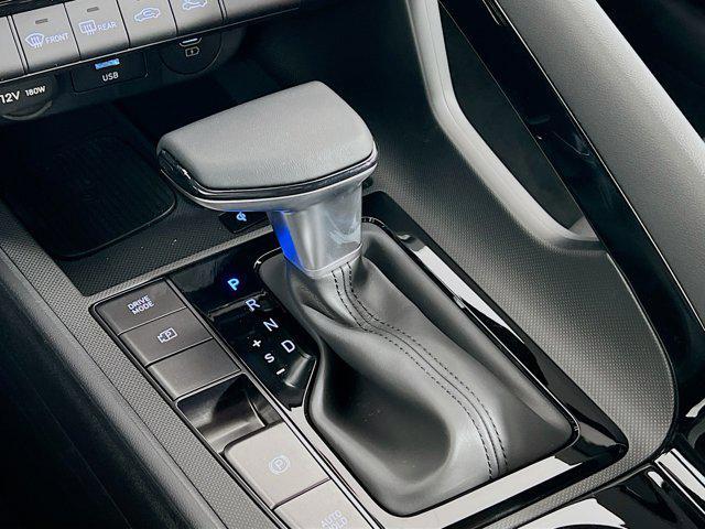 new 2025 Hyundai Elantra car, priced at $28,609