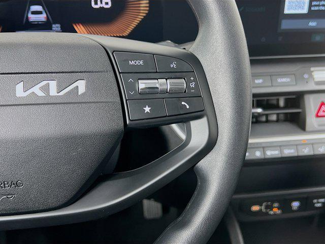 new 2025 Kia K4 car, priced at $23,101