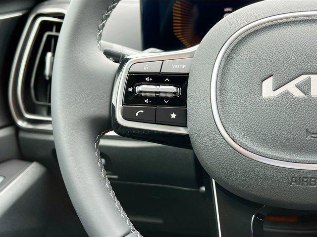new 2025 Kia Sorento car, priced at $36,321