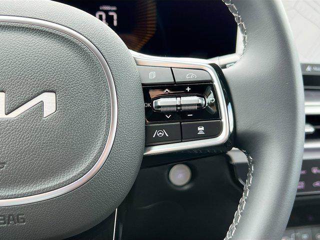 new 2025 Kia Sorento car, priced at $36,321