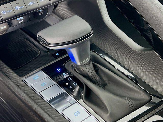 new 2025 Hyundai Elantra car, priced at $26,970