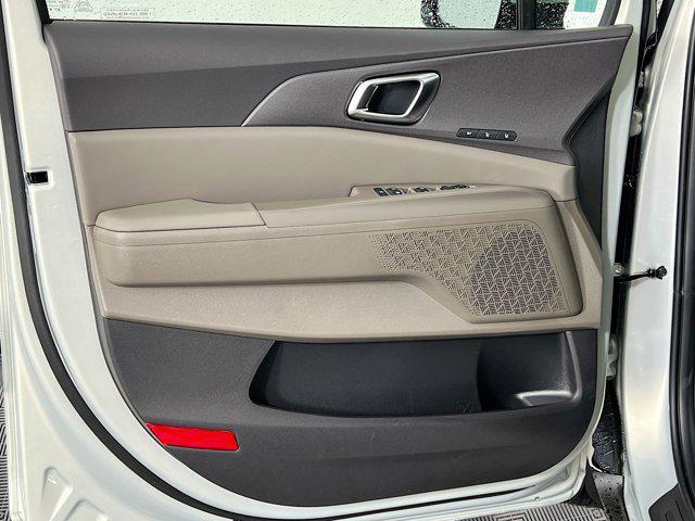 new 2025 Kia Carnival car, priced at $45,238