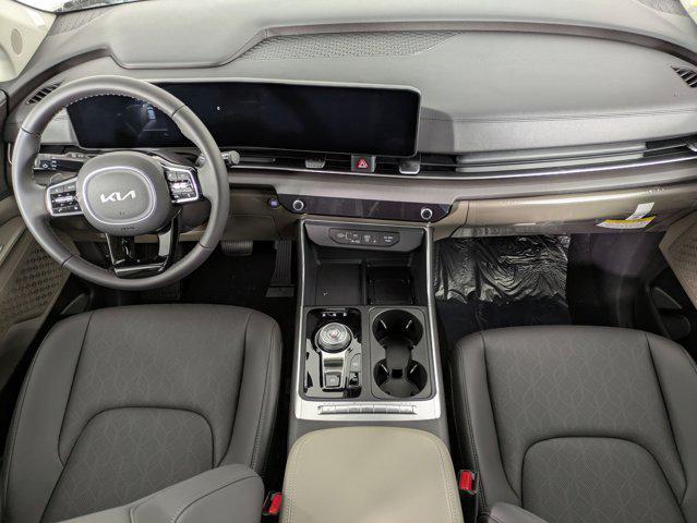 new 2025 Kia Carnival Hybrid car, priced at $43,473