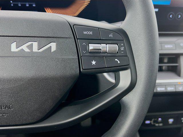 new 2025 Kia K4 car, priced at $23,726
