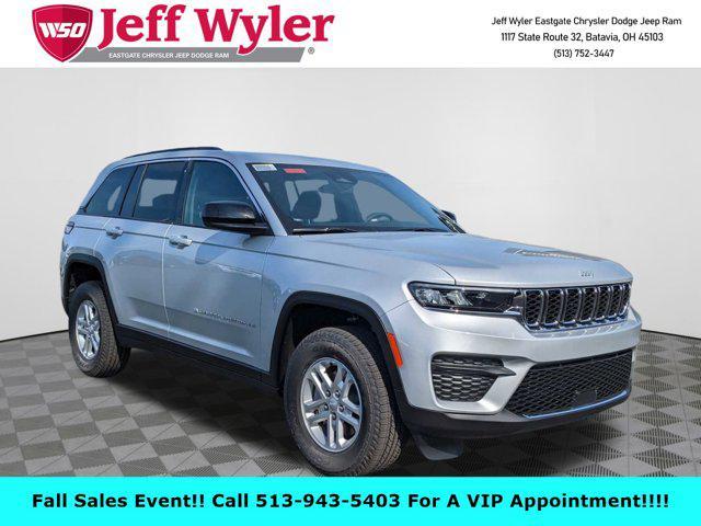 new 2024 Jeep Grand Cherokee car, priced at $35,823