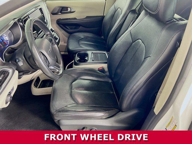 used 2022 Chrysler Pacifica Hybrid car, priced at $22,325