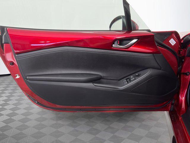 new 2025 Mazda MX-5 Miata car, priced at $38,334