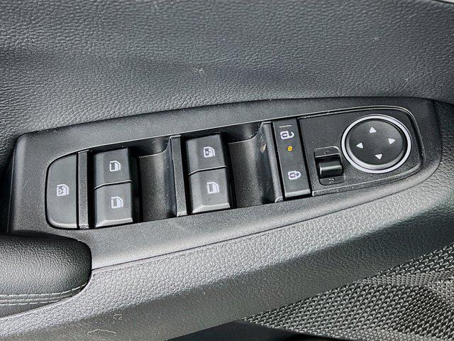 new 2025 Kia Seltos car, priced at $27,108