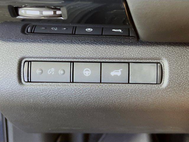 new 2025 Nissan Pathfinder car, priced at $37,214