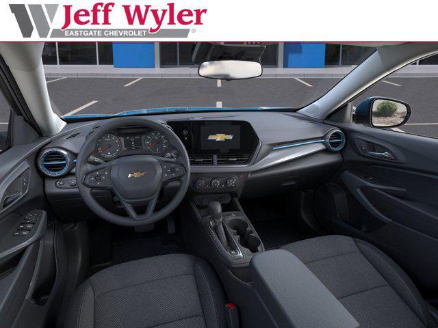 new 2025 Chevrolet Trax car, priced at $23,730