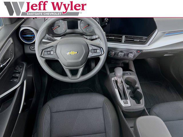 new 2025 Chevrolet Trax car, priced at $23,730