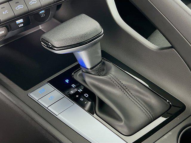 new 2025 Hyundai Elantra car, priced at $23,513