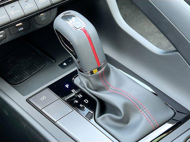 new 2025 Hyundai Elantra car, priced at $30,610