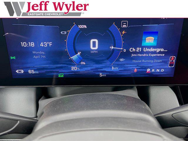 new 2025 Chevrolet Equinox EV car, priced at $34,795