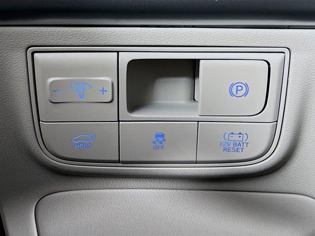 new 2025 Hyundai TUCSON Hybrid car, priced at $38,127