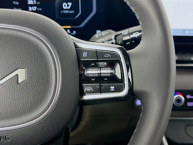new 2025 Kia Carnival car, priced at $45,466