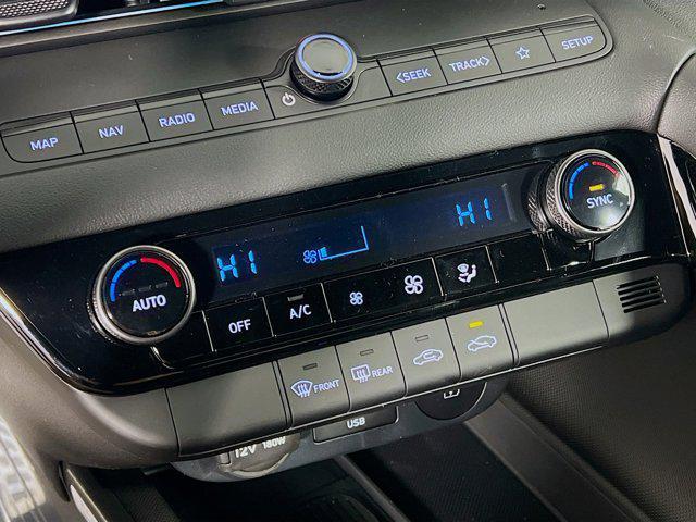 new 2025 Hyundai Elantra car, priced at $28,662