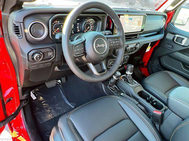 new 2025 Jeep Gladiator car, priced at $48,880