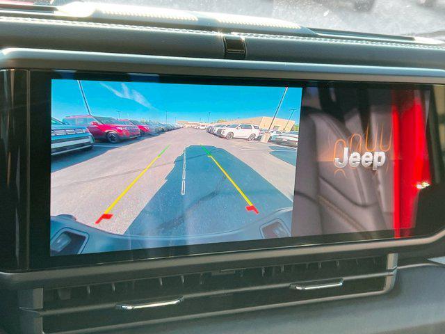 new 2025 Jeep Gladiator car, priced at $48,880