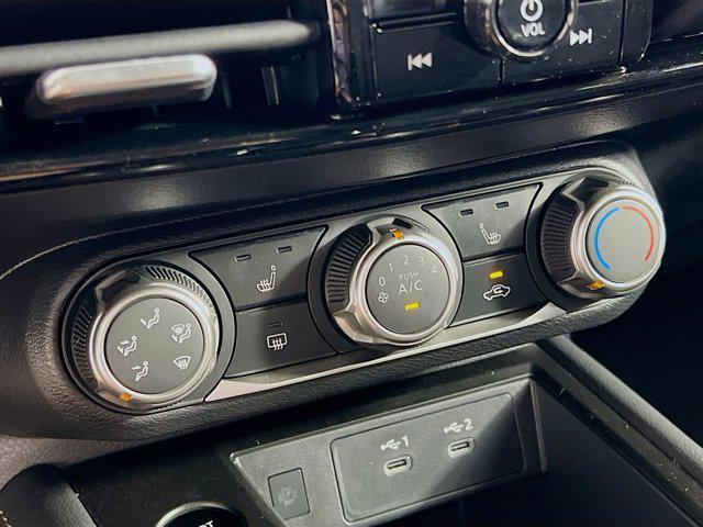 new 2025 Nissan Kicks car, priced at $26,703