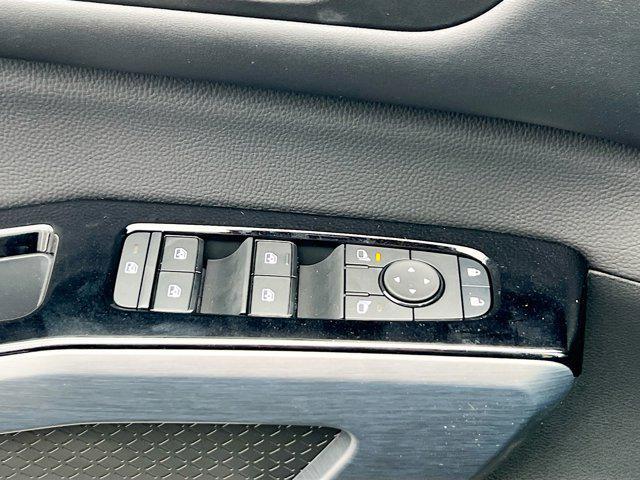 new 2025 Nissan Pathfinder car, priced at $45,872