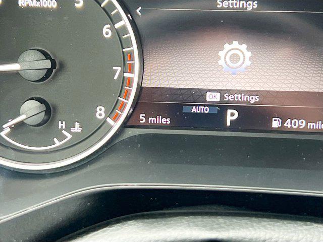 new 2025 Nissan Pathfinder car, priced at $45,872