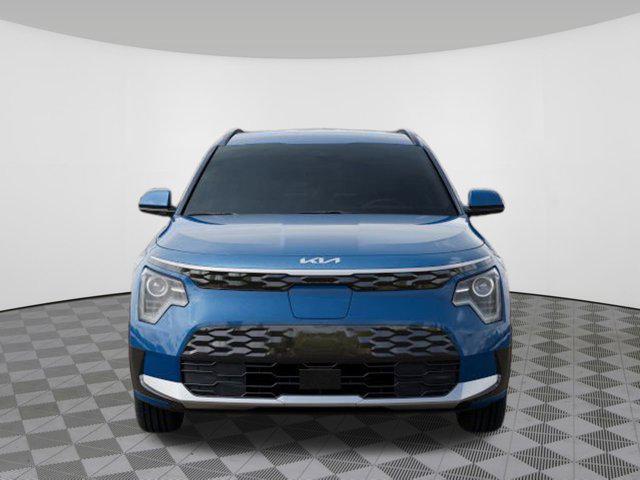 new 2025 Kia Niro EV car, priced at $32,070