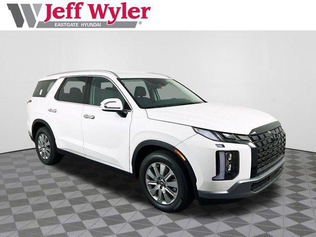 new 2025 Hyundai Palisade car, priced at $43,476