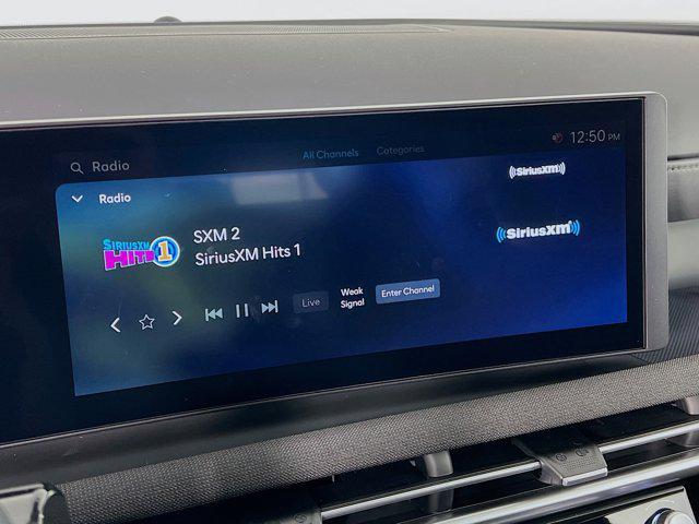 new 2025 Hyundai TUCSON Hybrid car, priced at $42,432
