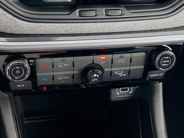 new 2025 Jeep Compass car, priced at $28,468
