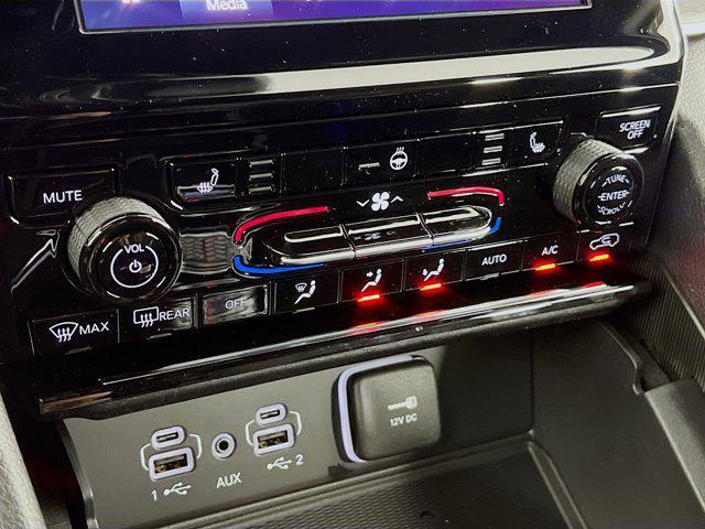 new 2025 Jeep Grand Cherokee car, priced at $42,708