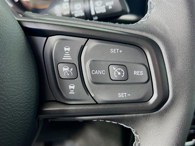 new 2025 Jeep Wrangler car, priced at $46,365