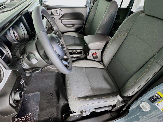 new 2025 Jeep Wrangler car, priced at $46,365