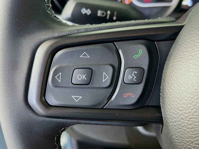 new 2025 Jeep Wrangler car, priced at $46,365