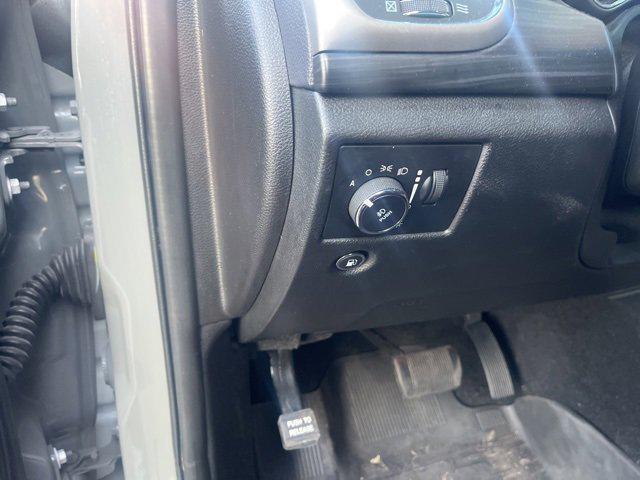 used 2021 Jeep Grand Cherokee car, priced at $20,750