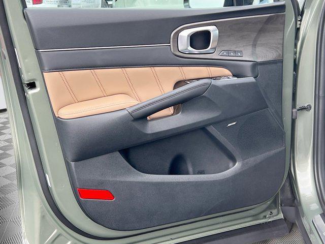 new 2025 Kia Sorento car, priced at $45,937