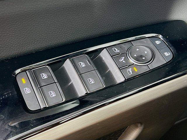 new 2025 Nissan Pathfinder car, priced at $49,016
