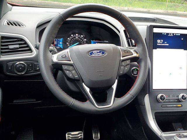 used 2024 Ford Edge car, priced at $35,359
