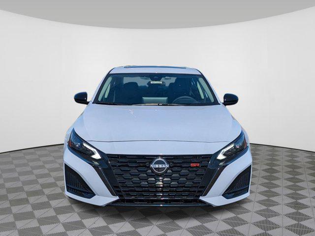 new 2025 Nissan Altima car, priced at $30,673