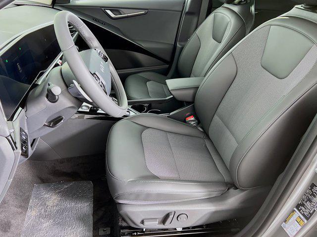 new 2025 Kia Niro car, priced at $30,552