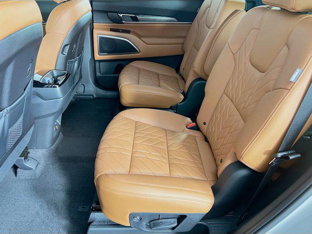 new 2025 Kia Telluride car, priced at $46,008