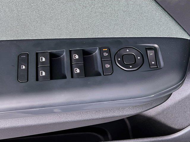 new 2025 Kia K4 car, priced at $23,907
