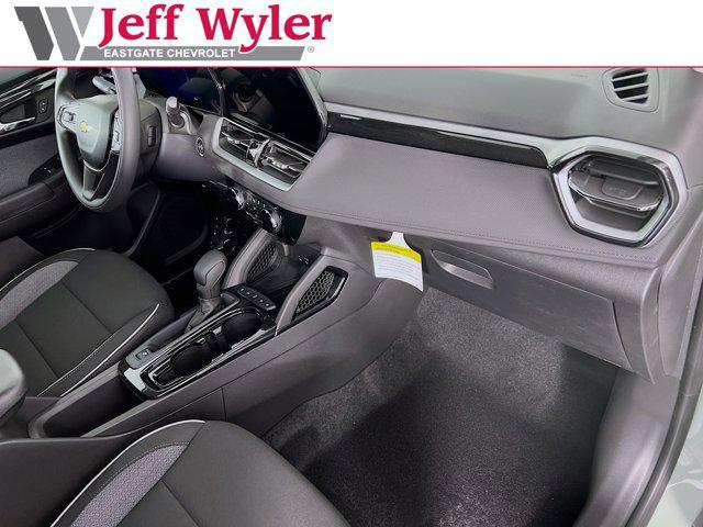 new 2026 Chevrolet TrailBlazer car, priced at $27,325