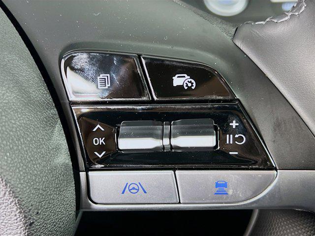 new 2025 Hyundai Elantra car, priced at $27,425